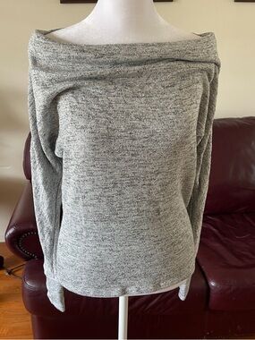 White House Black Market Off-Shoulder Sweater Heather Gray Soft Knit XS
